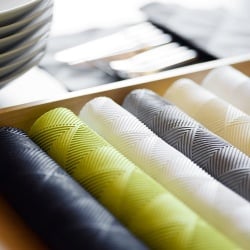 Duni Elegance Crystal Servietten in 5 Farben, 40 x 40 cm Duni Elegance Crystal Servietten in 5 Farben, 40 x 40 cm