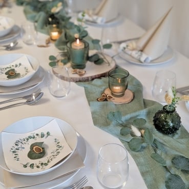 56-teiliges Tischdeko Paket Geburtstag "Eukalyptus Ranken" Dekobeispiel Tischdeko Paket Geburtstag