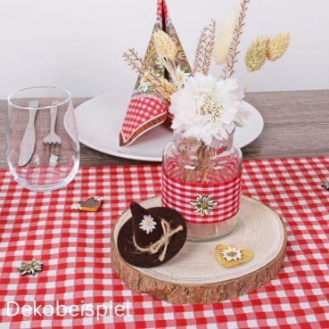 40-teiliges Tischdeko Paket "Alpenherz", Karo in Rot Dekobeispiel mit dem Tischdeko Paket.