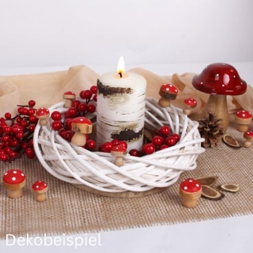 15 Streudeko Holz Fliegenpilze, 25 - 35 mm Dekoidee mit Kranz, einer Kerze und roten Holz Fliegenpilzen