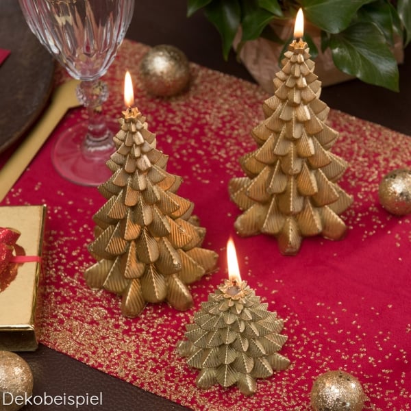 Dekobeispiel für die Weihnachtskerze Tannenbaum in Gold.